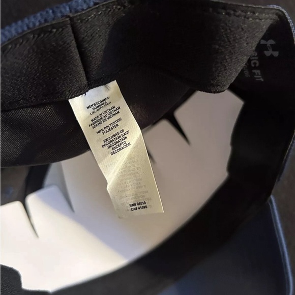 Under Armour Men's USA Big American Flag Embroidered Logo L/XL Men's Hat - Picture 2 of 3